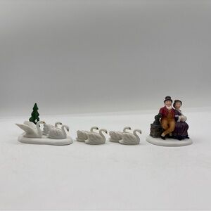 Dept 56 1996 Vintage HVC 12 Days Of Dickens Village Seven Swans A Swimming 58383